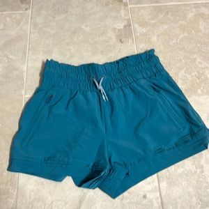 Athleta Girl Road Trippin Shorts in Borealis Green Size XL/14
